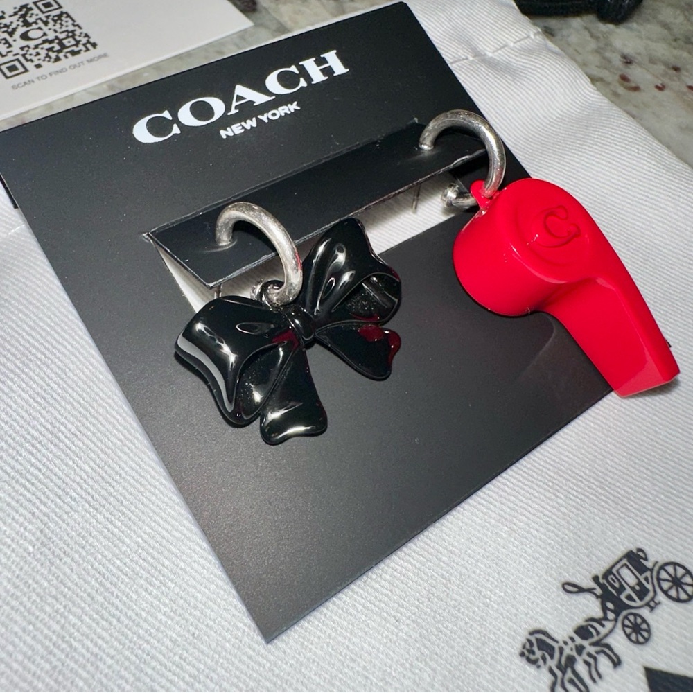 COACH Hypoallergenic Earrings - Picture 4 of 8